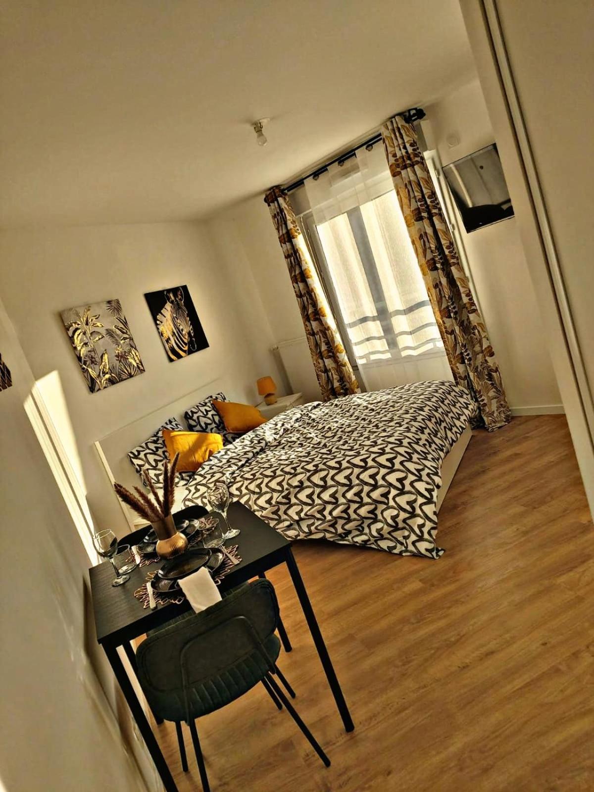 Loft Climatise Parking Gratuit 5Min Gare Apartamento Le Plessis-Bouchard Exterior foto